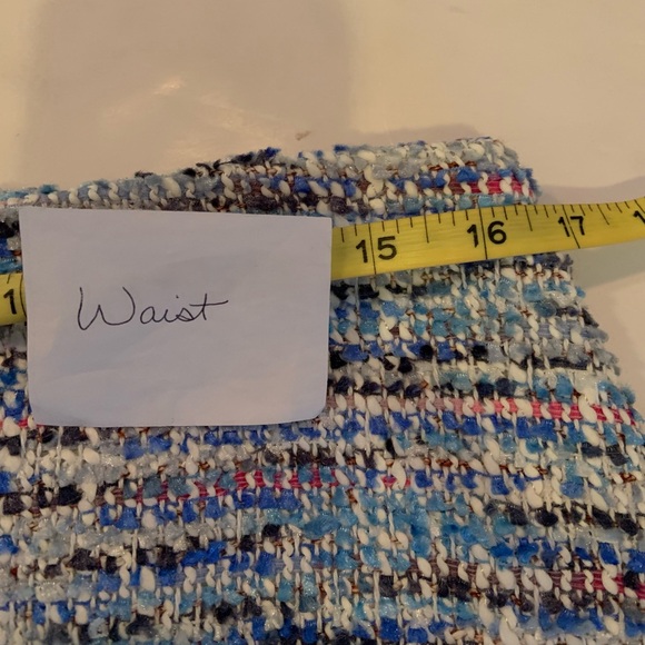 J. McLaughlin Classic Blue Tweed Pencil Skirt Side Zippered Women’s Size 10 - Picture 9 of 10